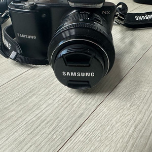 삼성 NX2000 미러리스 20-50mm 스마트카메라 a급 팔아요 이미지