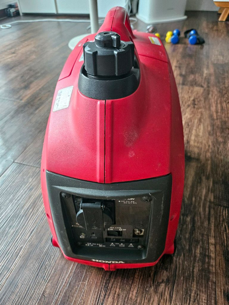 혼다 발전기 인버터 eu10i 팝니다 이미지