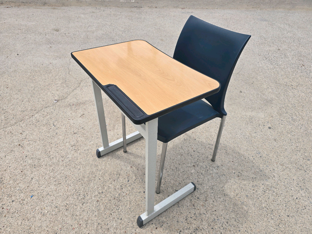 학원책상세트 학원책걸상 팝니다 이미지