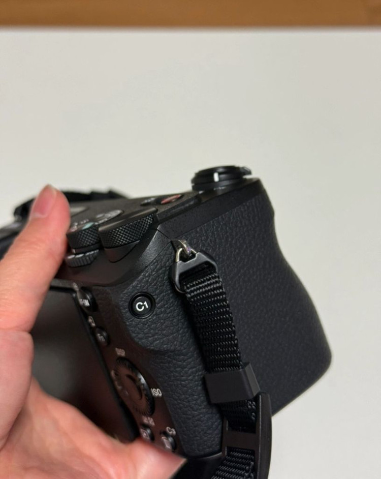 소니 a6700 바디 이미지