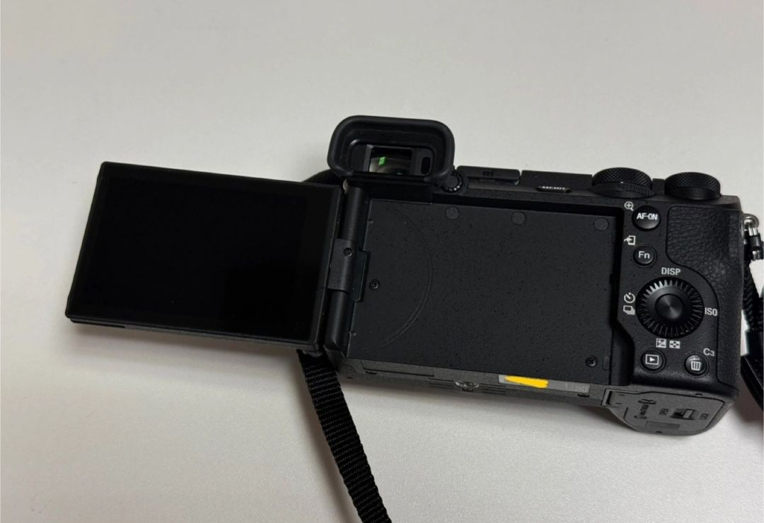 소니 a6700 바디 이미지