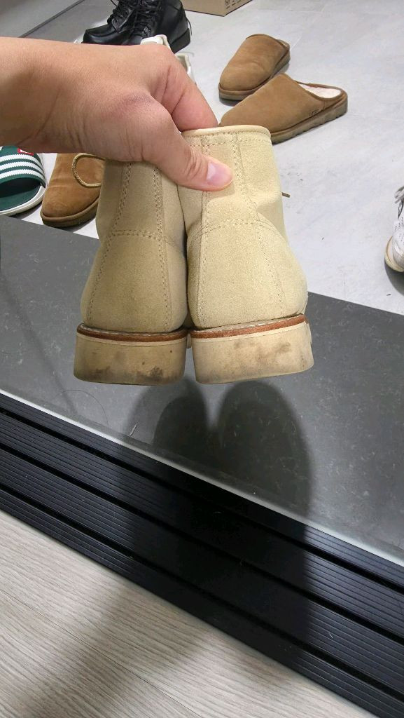 레드윙 여성 3328 7.5b사이즈(245) 판매합니다 이미지