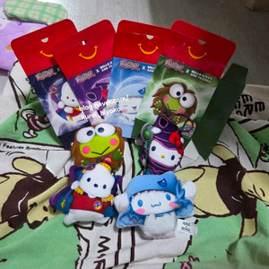 맥도날드 유희왕 x 산리오 콜라보 이미지