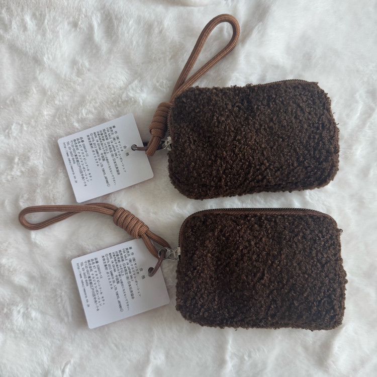 (새상품) 헬로키티 뽀글이 카드지갑 명함지갑 파우치 이미지