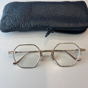 크롬하츠(chrome hearts) evaculation 안경테 선글라스테 판매합니다. 이미지