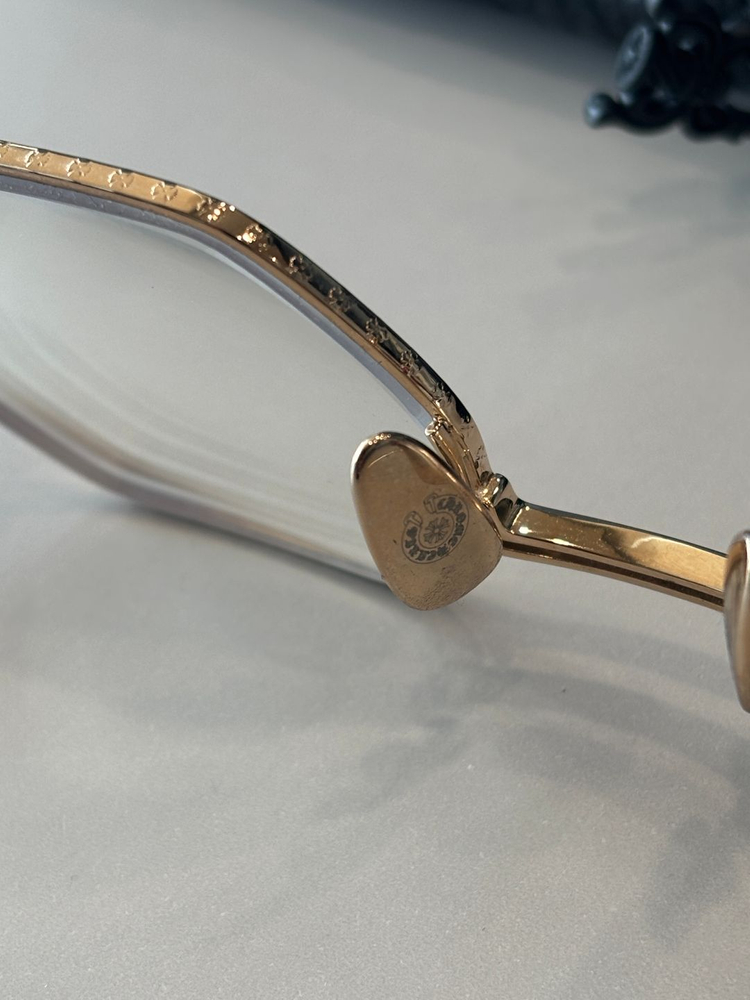 크롬하츠(chrome hearts) evaculation 안경테 선글라스테 판매합니다. 이미지