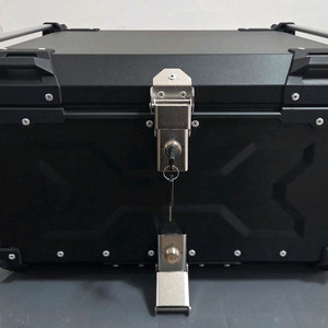 새상품급 알루미늄 탑박스 85L 팝니다. 이미지