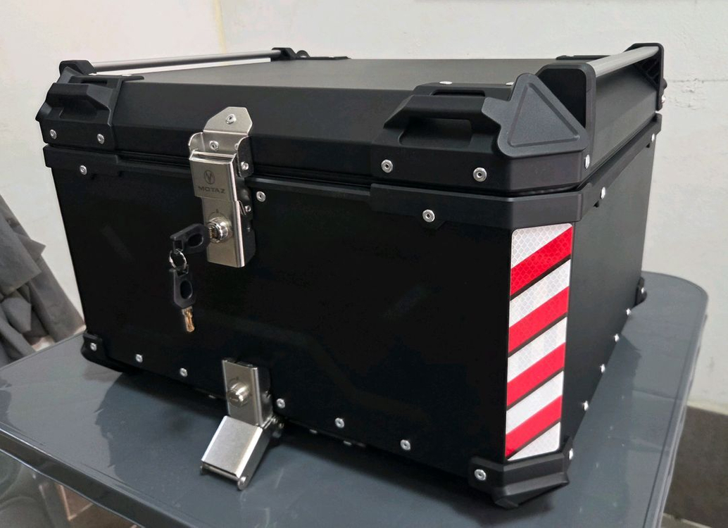 새상품급 알루미늄 탑박스 85L 팝니다. 이미지