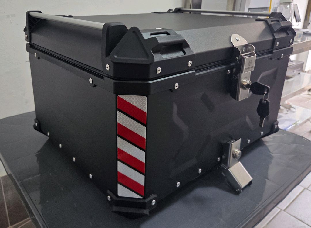 새상품급 알루미늄 탑박스 85L 팝니다. 이미지