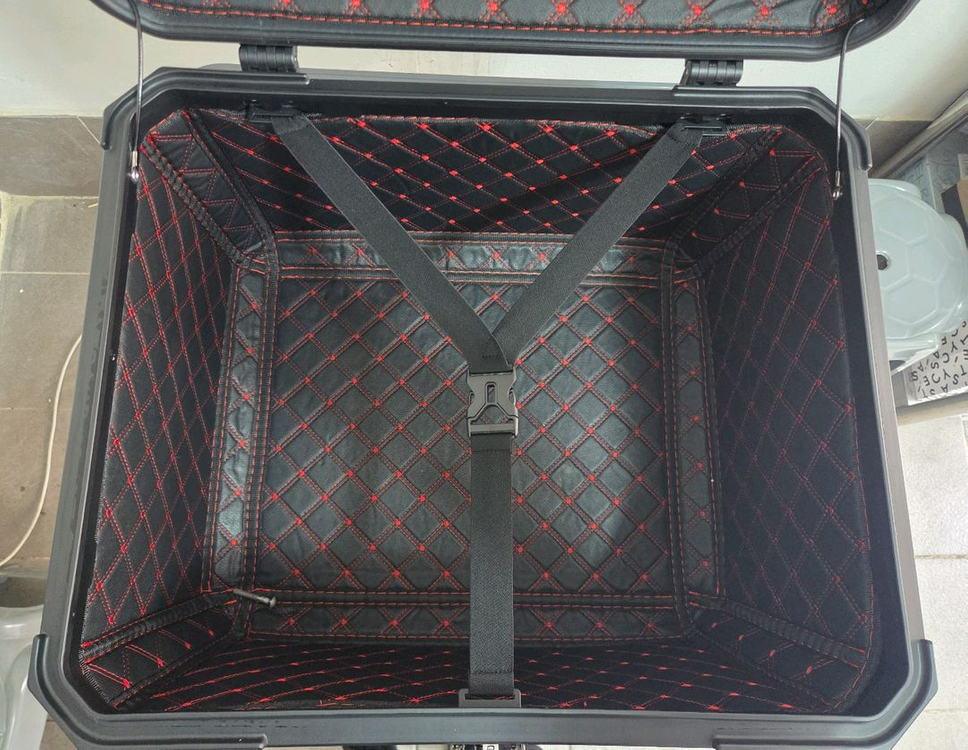 새상품급 알루미늄 탑박스 85L 팝니다. 이미지