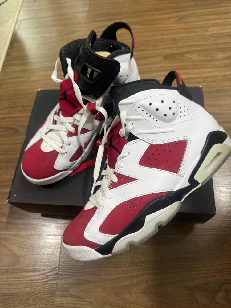 나이키 에어 조던 6 레트로 카마인 270 이미지