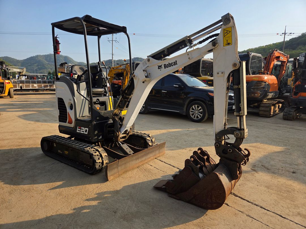 미니굴삭기 바브캣 E20 버켓3종 농장용 이미지