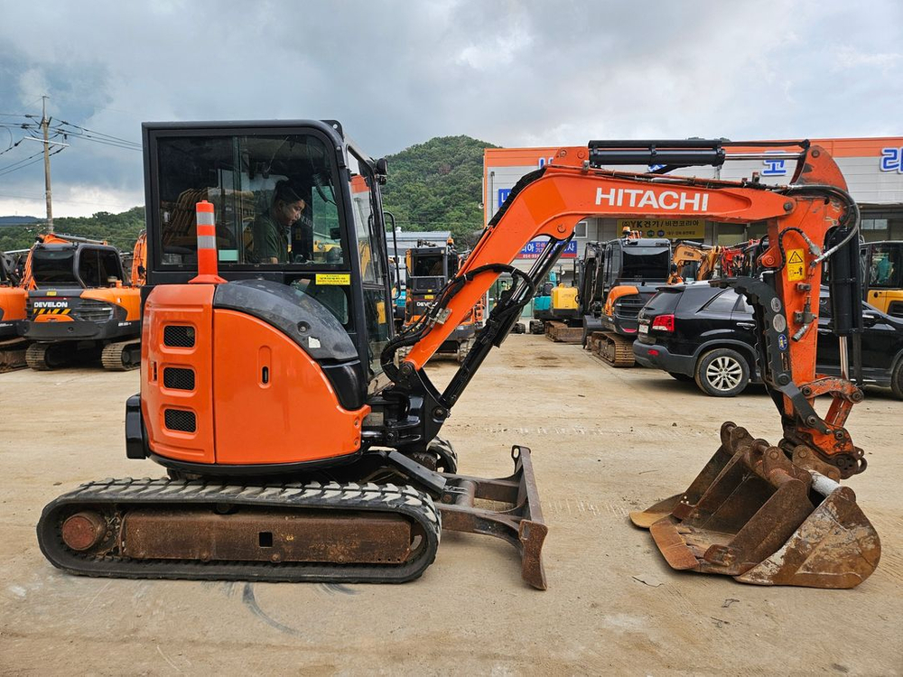 미니굴삭기 ZX30캐빈 코집버켓3 이미지