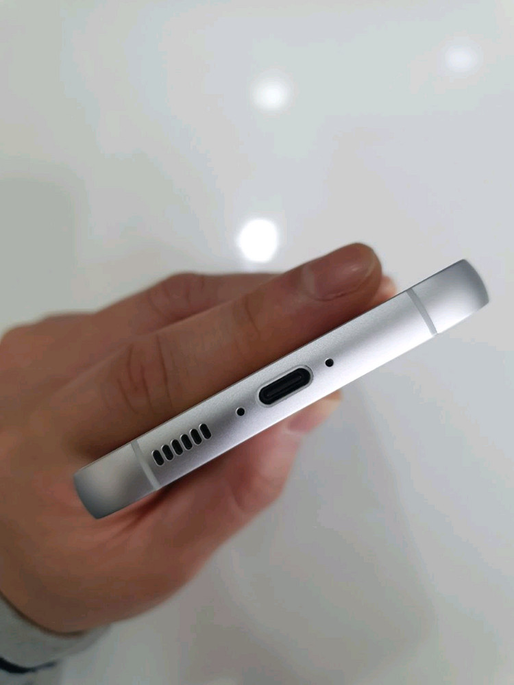 갤럭시S23FE 256G 무잔상 상태굿 중고폰 공기계 이미지