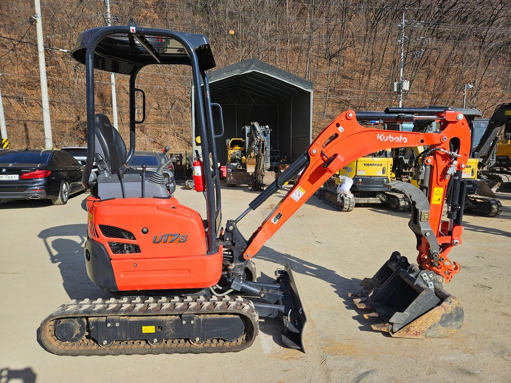 중고미니굴삭기 구보다ㅏ U20 저가동 코끼리집게 2023년 중고굴삭기매매 이미지