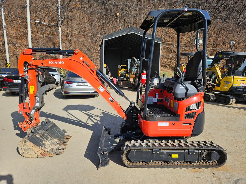 중고미니굴삭기 구보다ㅏ U20 저가동 코끼리집게 2023년 중고굴삭기매매 이미지