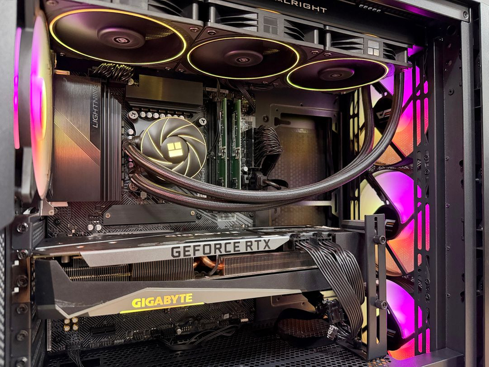 i7-13700/RTX3070 Ti/SSD 1TB /램 16GB/Z790 칩셋/게임용PC 이미지