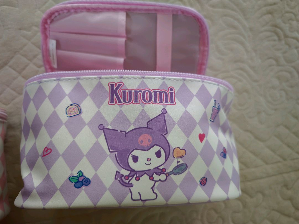 키티 쿠로미 화장품 파우치 이미지