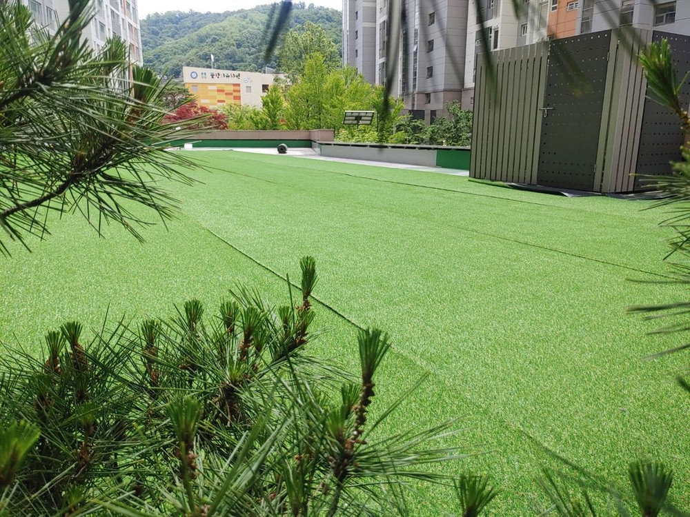 테라스 베란다 야외인조잔디 가성비인조잔디 프리미엄인조잔디 이미지