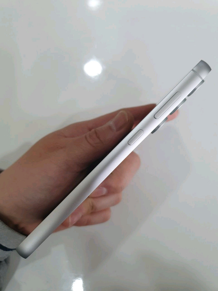 갤럭시S23FE 256G 무잔상 액정무기스 S급 중고폰 공기계 이미지