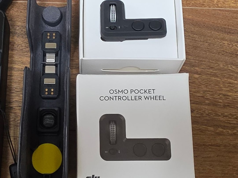 DJI 오즈모포켓2 크리에이터 콤보 풀박스 판매합니다. 이미지