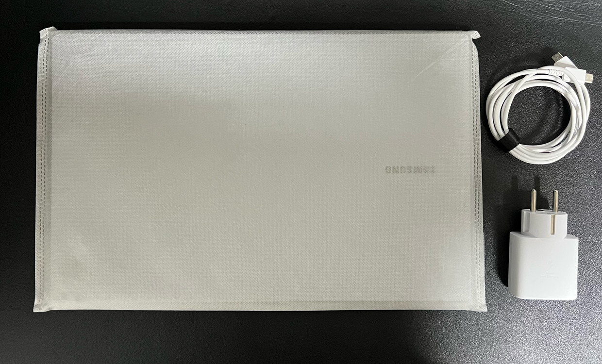 삼성 갤럭시 북4 NT750XGR-A31AS 노트북 팝니다 이미지