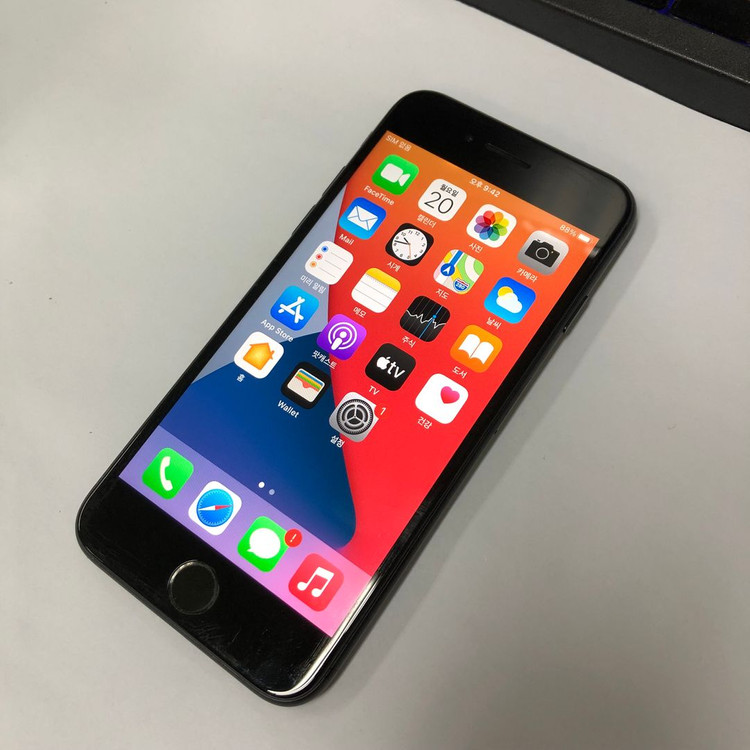 .아이폰7 128GB 블랙 중고폰 배터리100% 사진폰 인스타 카메라폰 레트로감성 102664 이미지