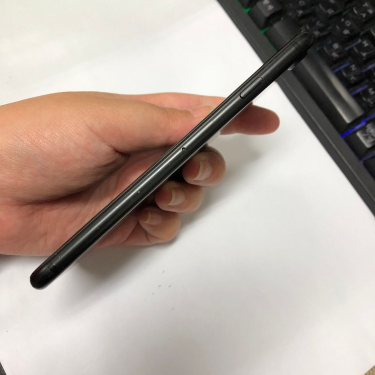 아이폰7 128GB 블랙 중고폰 배터리100% 사진폰 인스타 카메라폰 레트로감성 136047 이미지