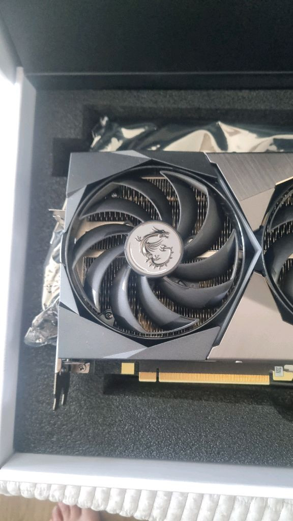 msi rtx3070ti 슈프림 팝니다 이미지