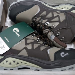 gt-88 네파 안전화 260 지퍼 메쉬 미끄럼방지 박스새제품 이미지