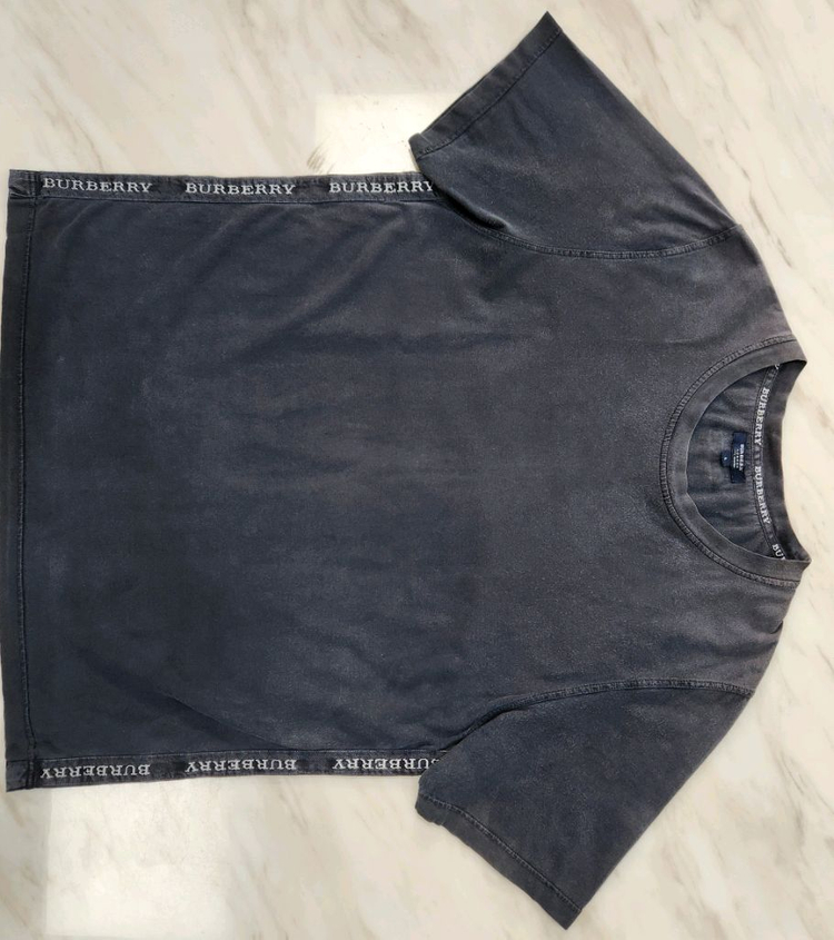 [좋습니다 남성용] 버버리 빈티지 스타일 반팔 티셔츠 L 사이즈 루이비통 샤넬 구찌 펜디 프라다 아미리 디올 발망 이미지