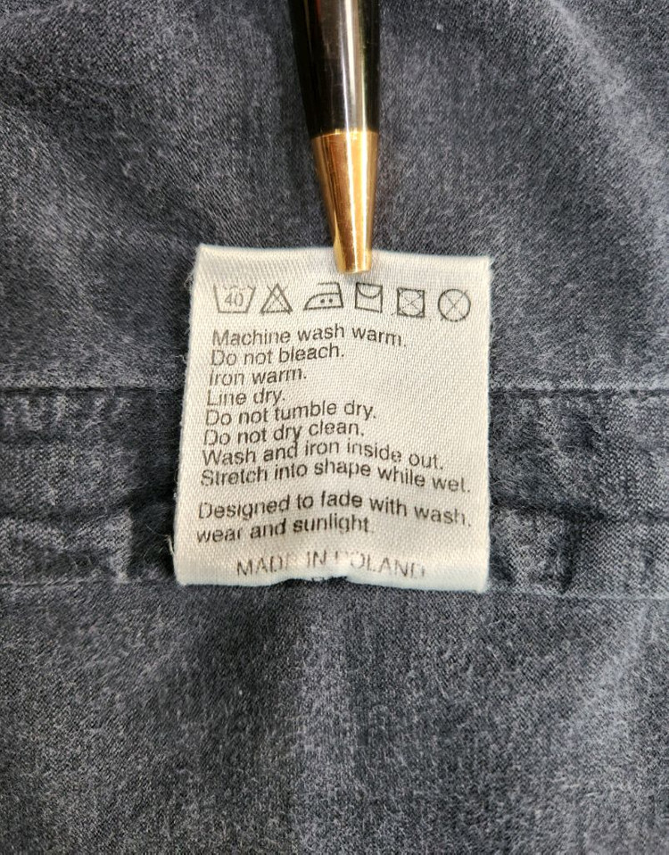 [좋습니다 남성용] 버버리 빈티지 스타일 반팔 티셔츠 L 사이즈 루이비통 샤넬 구찌 펜디 프라다 아미리 디올 발망 이미지