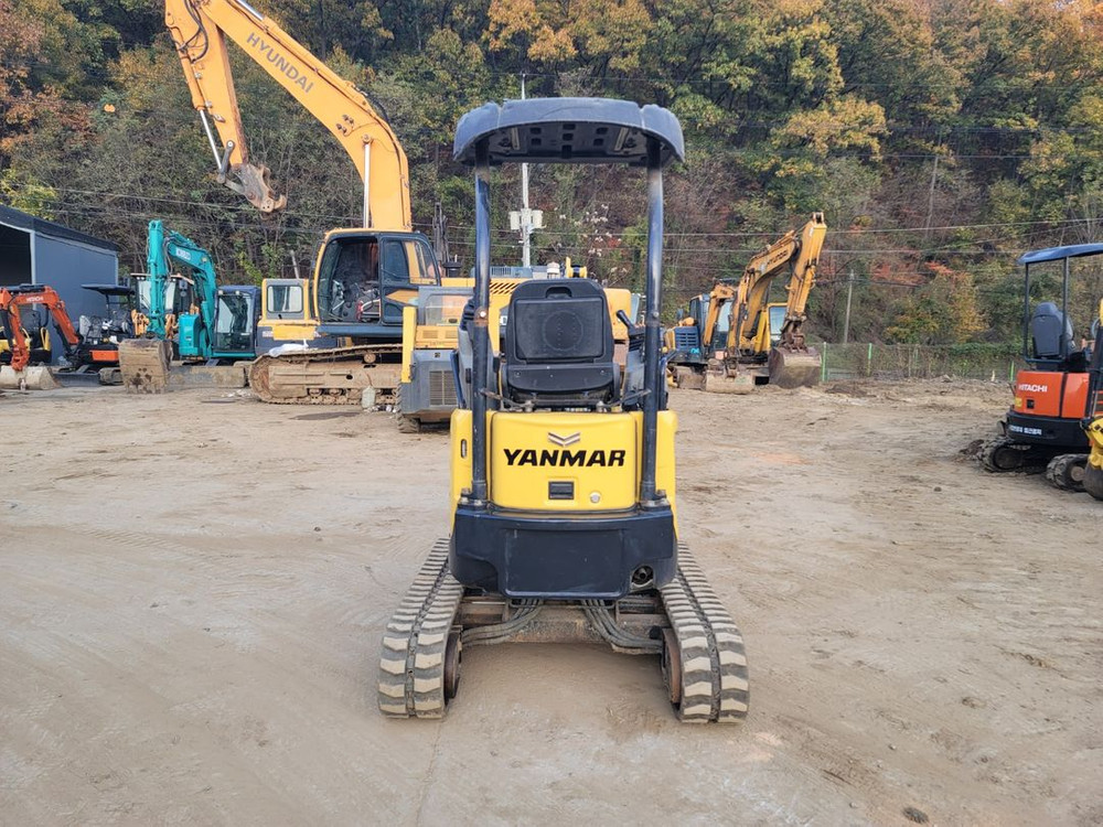 중고미니굴삭기 얀마 VIO17 2020년식 고령위치 중고굴삭기매매 이미지