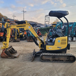 중고미니굴삭기 얀마 VIO17 2020년식 고령위치 중고굴삭기매매 이미지