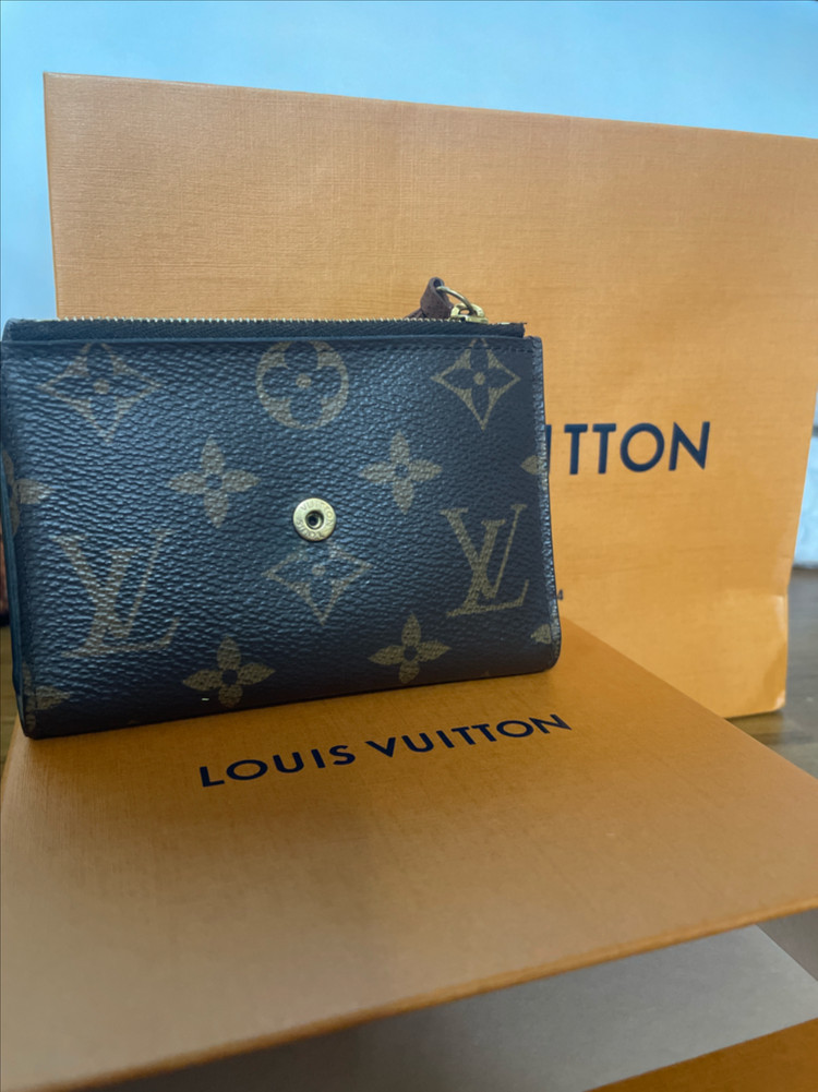 루이비통 빅토린 월릿 모노그램 반지갑 이미지