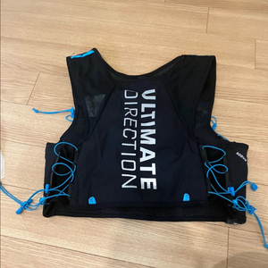 얼티밋 디렉션 트레일러닝 베스트 M 판매합니다. 이미지