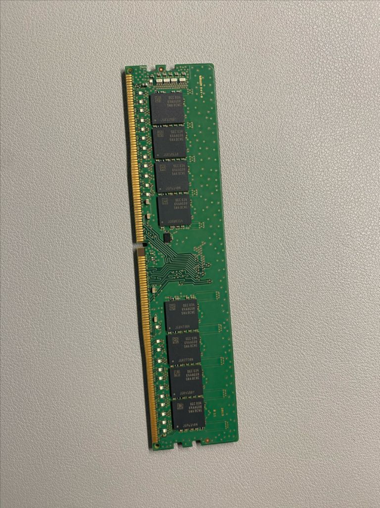 삼성 DDR4 3200 32GB 이미지