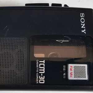 SONY TCM-30 워크맨 작동품 이미지