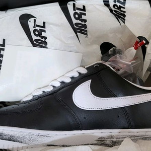 나이키 피마원 피스마이너스원 295 사이즈 판매 이미지