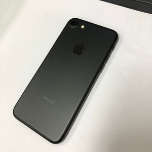 아이폰7 128GB 블랙 중고폰 배터리100% 레트로감성 사진폰 261230 이미지