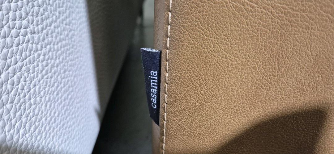 까사미아 뉴테라모 천연통가죽 4인 소파쇼파(헤드레스트기능)(내장재오리털) 이미지