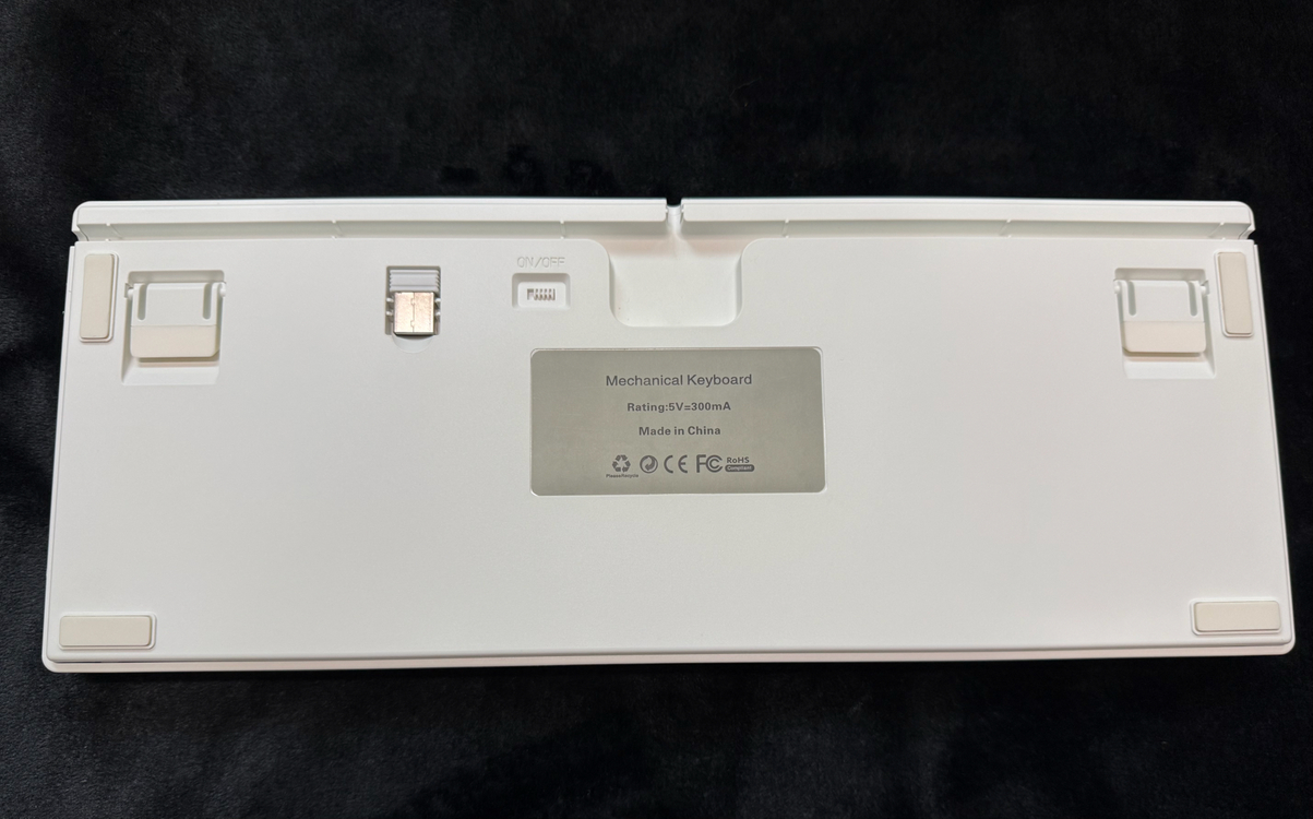 커스텀 몽돌키보드+팜레스트 이미지