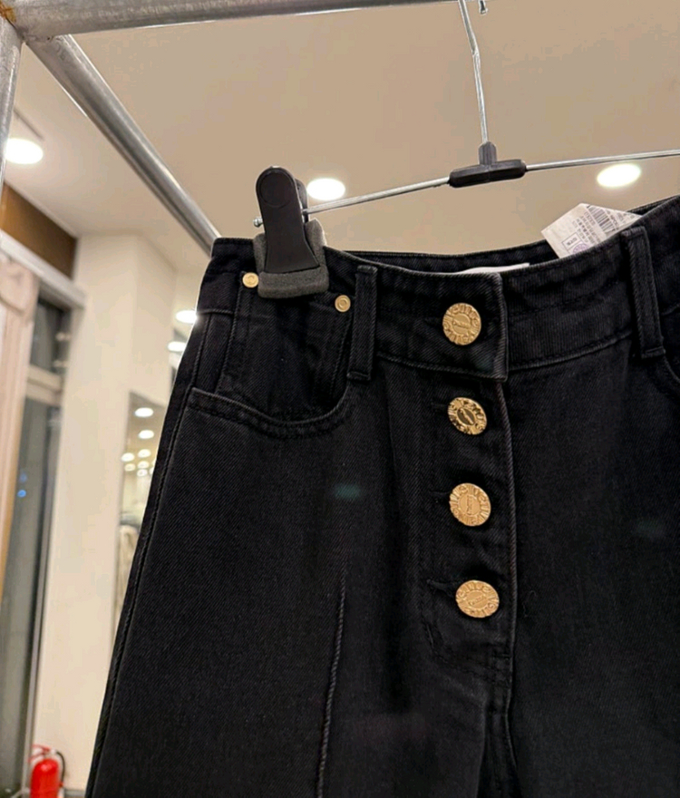 오브제 블랙 데님팬츠 이미지