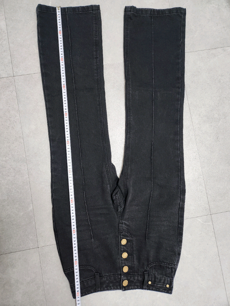 오브제 블랙 데님팬츠 이미지