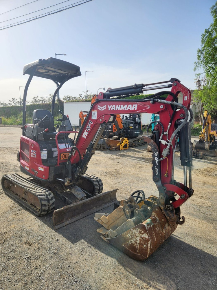 중고미니굴삭기 얀마 VIO17 2023년 뿌레카 코끼리집게 니퍼 대구위치 중고굴삭기매매 이미지
