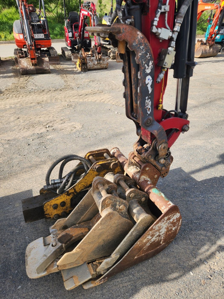 중고미니굴삭기 얀마 VIO17 2023년 뿌레카 코끼리집게 니퍼 대구위치 중고굴삭기매매 이미지