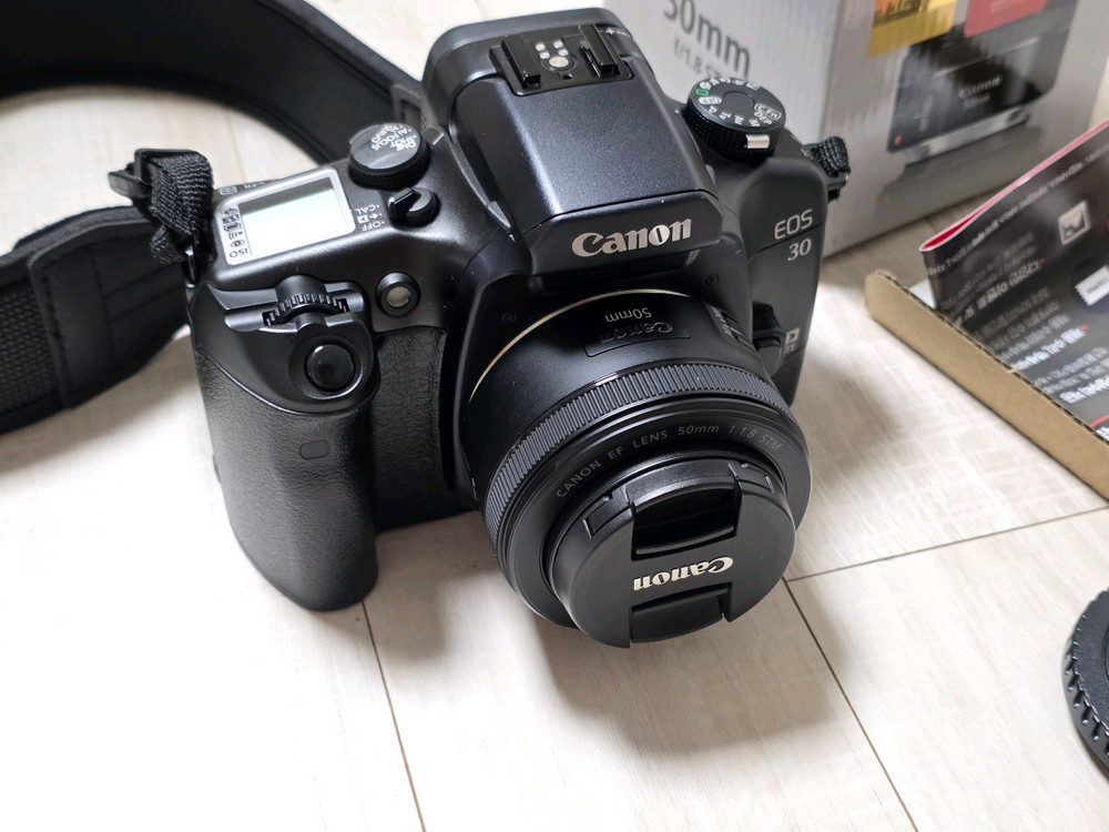 캐논 eos30 필름카메라 50mm 1.8 stm 렌즈 50.8stm 이미지