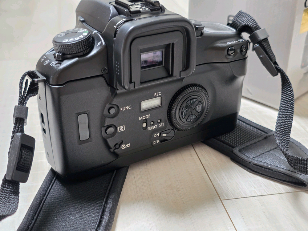 캐논 eos30 필름카메라 50mm 1.8 stm 렌즈 50.8stm 이미지