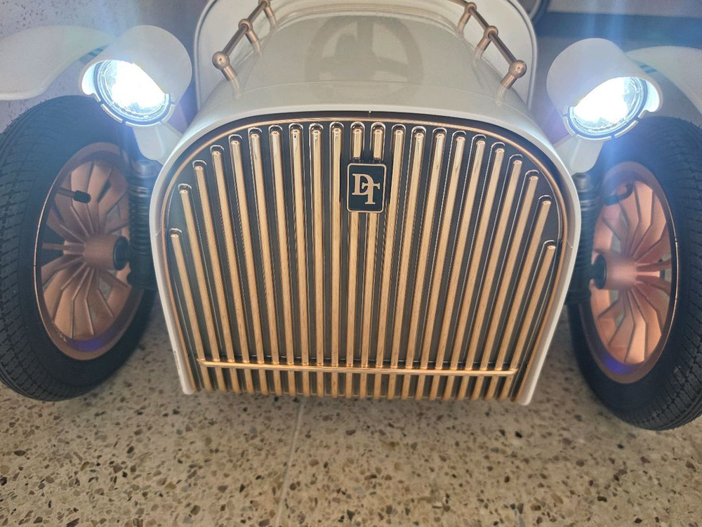 디트로네S 2023년형 화이트 이미지