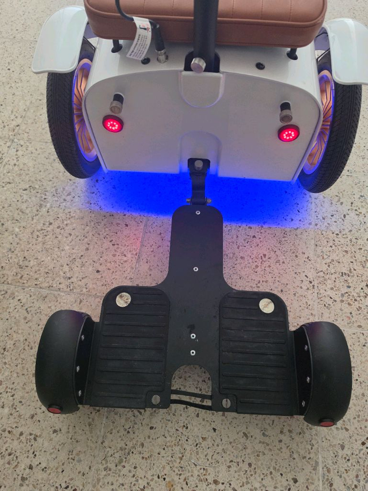 디트로네S 2023년형 화이트 이미지